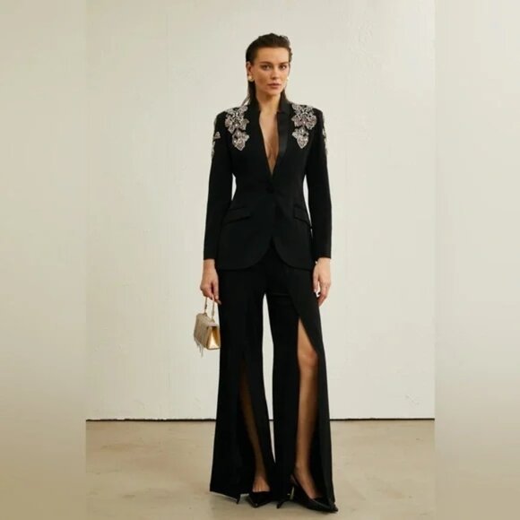 Peekskill Embellished Blazer and Split Pant Set in Black New, Size M - Picture 1 of 17